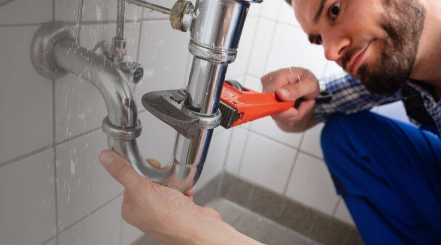 Professional same day plumber services in Coyanosa, TX